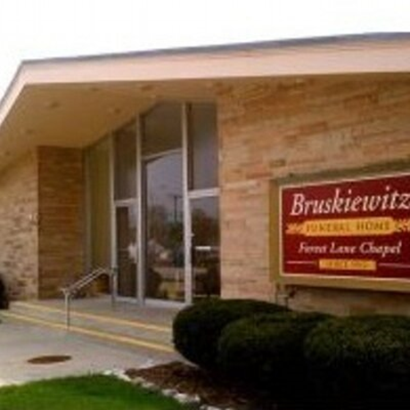Bruskiewitz Funeral Home logo
